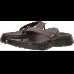 NWT Skechers On the Go polished sandal flip flop